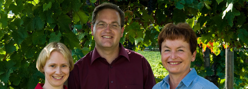 Jan Eymael mit seiner Mutter Doris und seiner Frau Karin Lambert